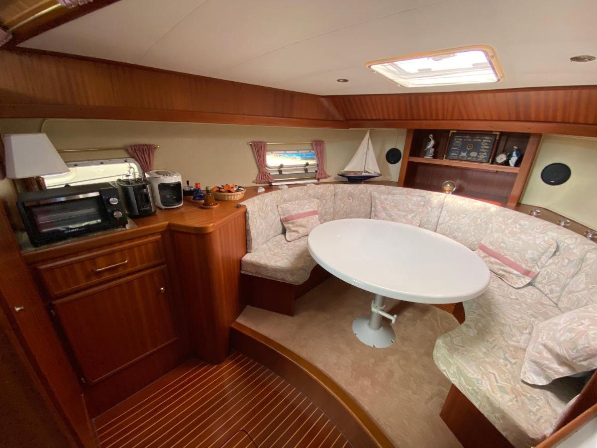 Luxusurlaub Auf Der Amavida Yacht / Scharmuetzelsee 호텔 바트 자로 외부 사진