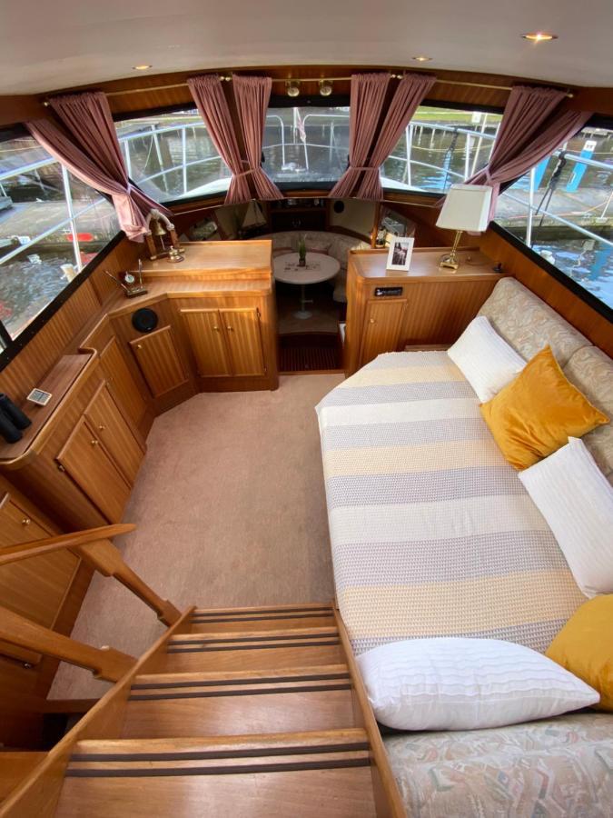 Luxusurlaub Auf Der Amavida Yacht / Scharmuetzelsee 호텔 바트 자로 외부 사진